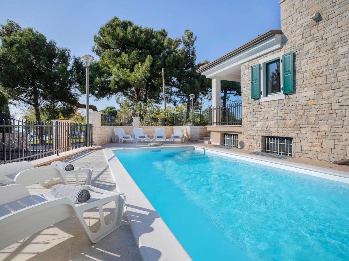Holiday Home Villa Beach Front By Interhome Savudrija Zewnętrze zdjęcie